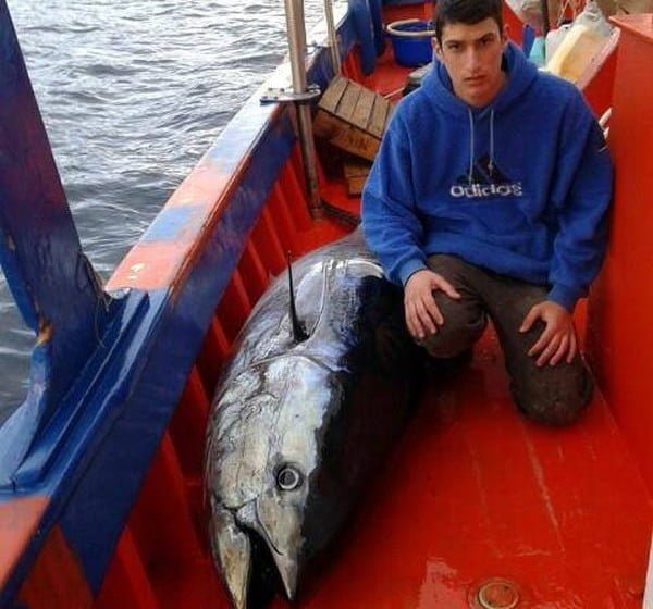 Απίστευτη ψαριά 17χρονου στην Εύβοια