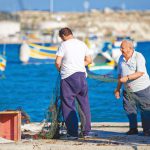 ΝΕΑ ΡΥΘΜΙΣΗ- «Φρένο» στις αγοραπωλησίες των επαγγελματικών αδειών αλιείας