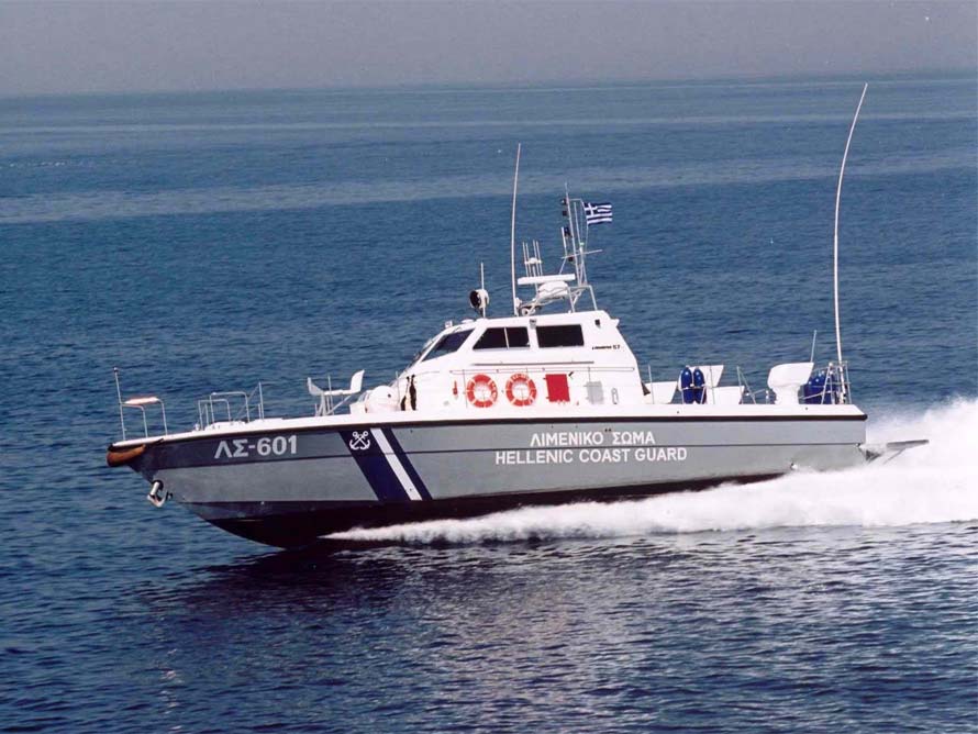 Βυθίστηκε σκάφος με δύο άτομα επιβαίνοντες στην Κύμη